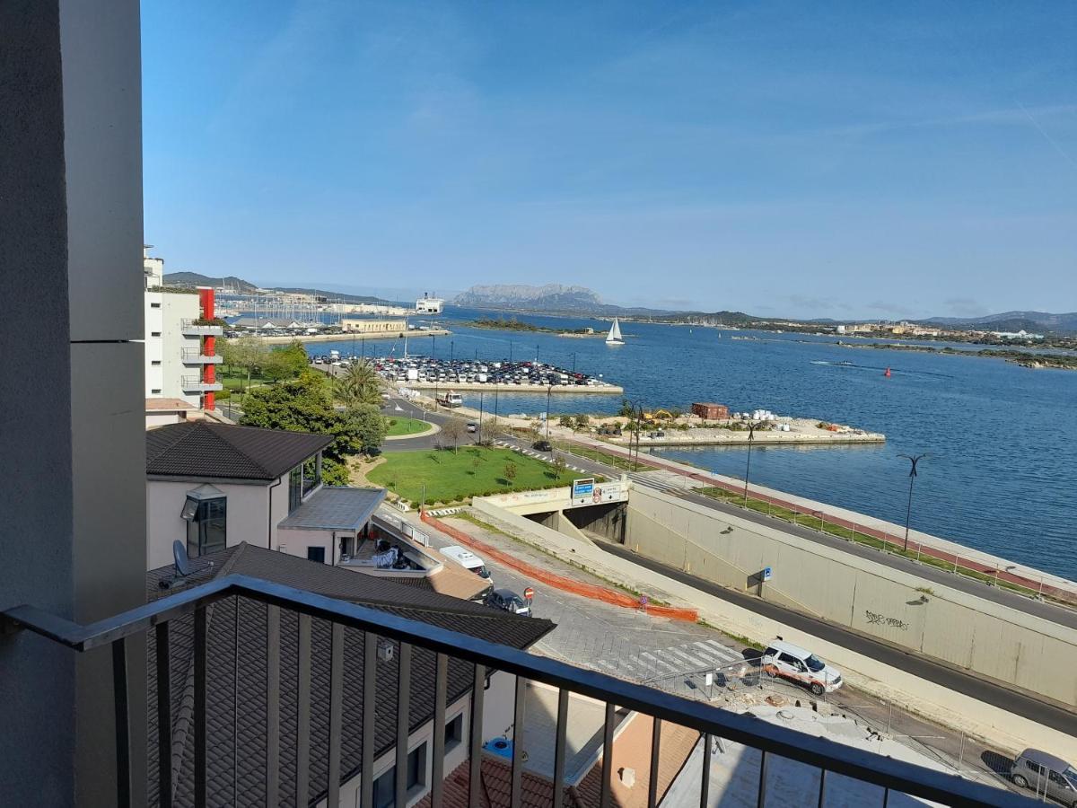 Via Genova Apartment オルビア エクステリア 写真