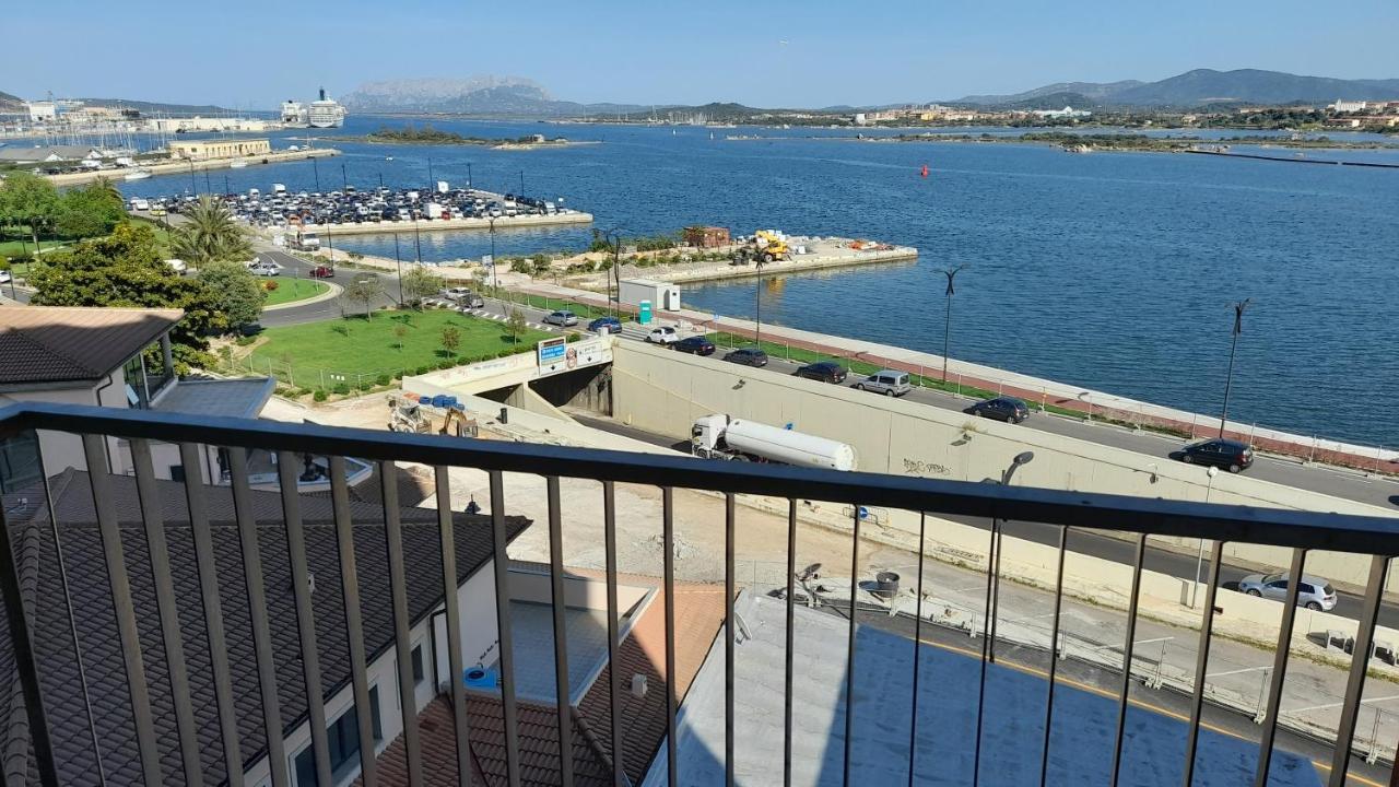Via Genova Apartment オルビア エクステリア 写真